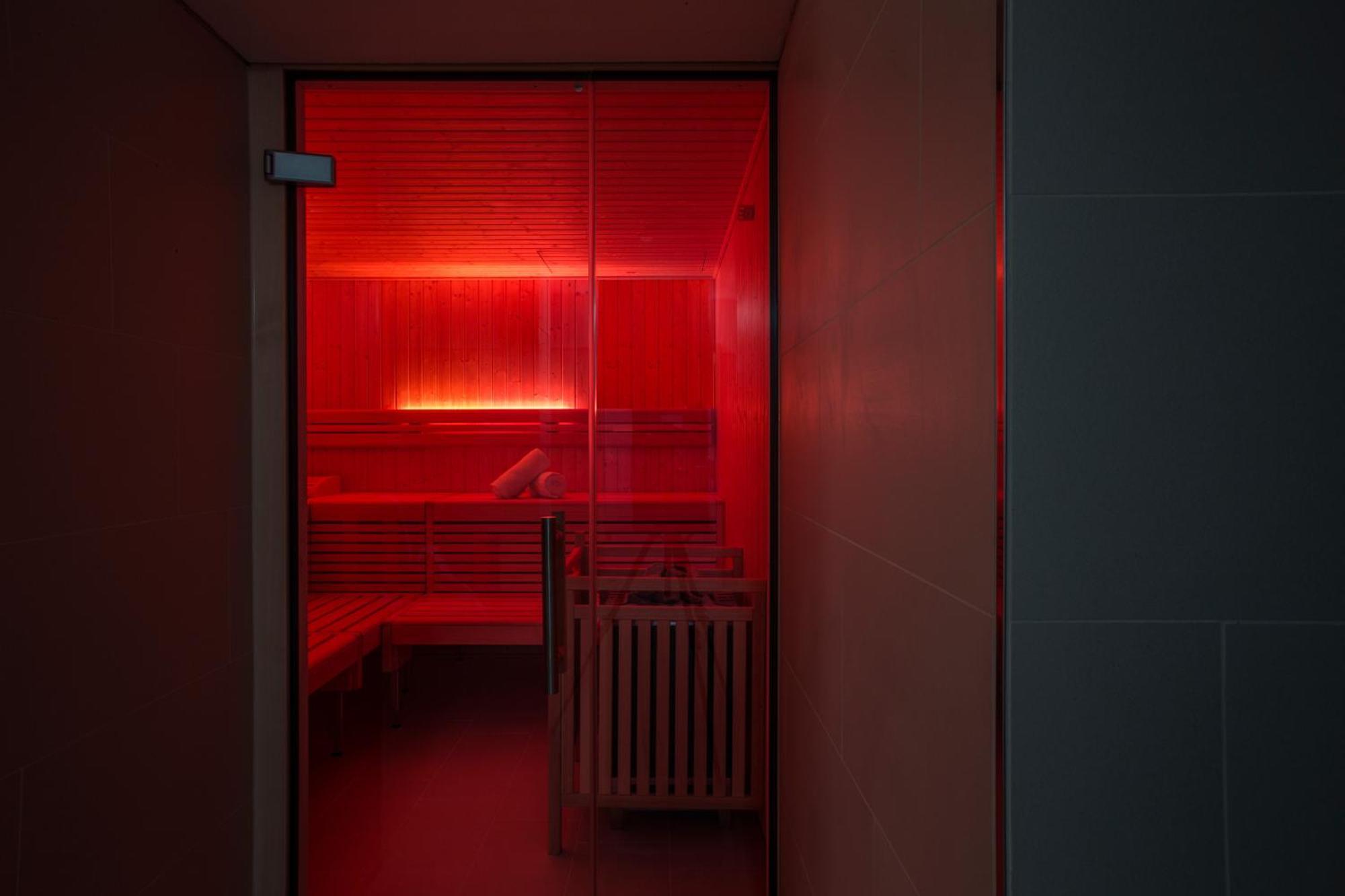 Homaris West Side (Adults Only) Hotel Берлин Екстериор снимка