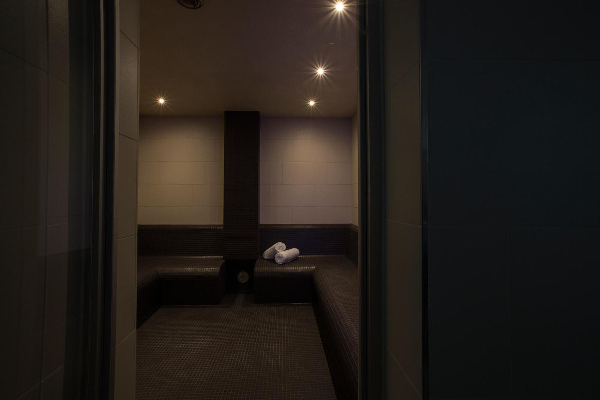 Homaris West Side (Adults Only) Hotel Берлин Екстериор снимка